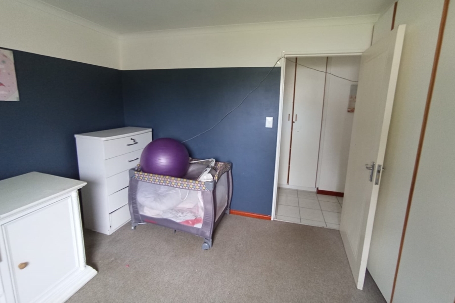 4 Bedroom Property for Sale in Ridgeworth Western Cape